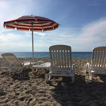 Club One Bed 86g Prázdninový dům *